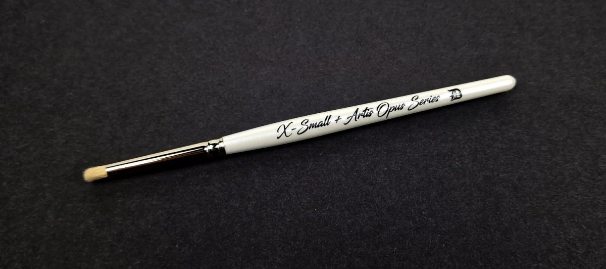 Artis Opus - Series D - Brush Size XS+