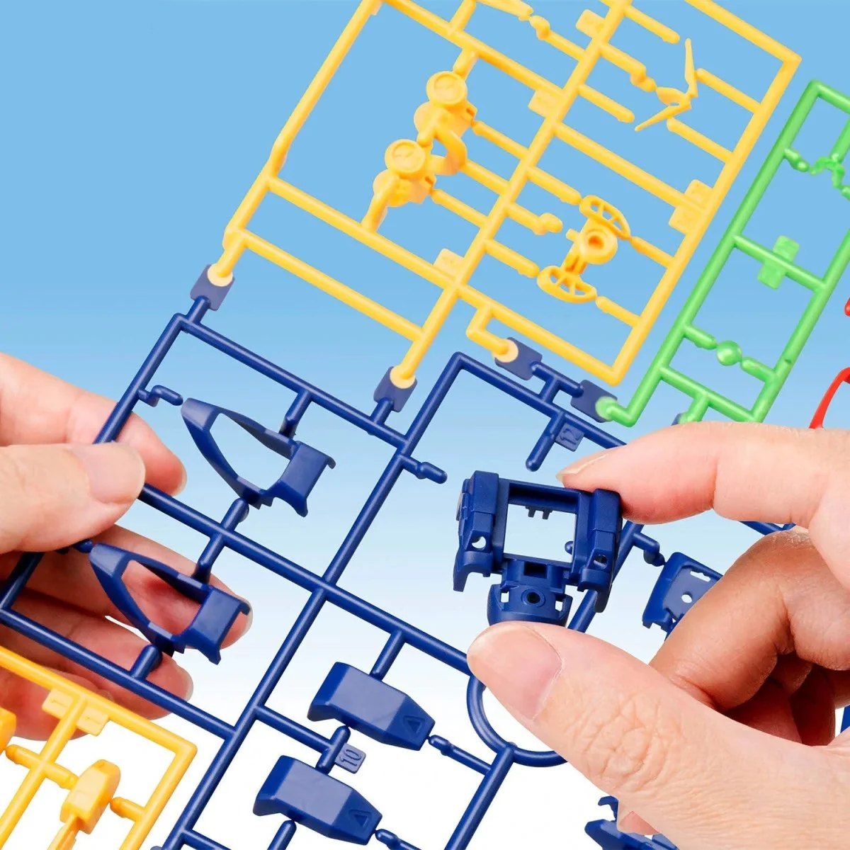 Bandai - Entry Grade 1/144 Wing Gundam - Image 6