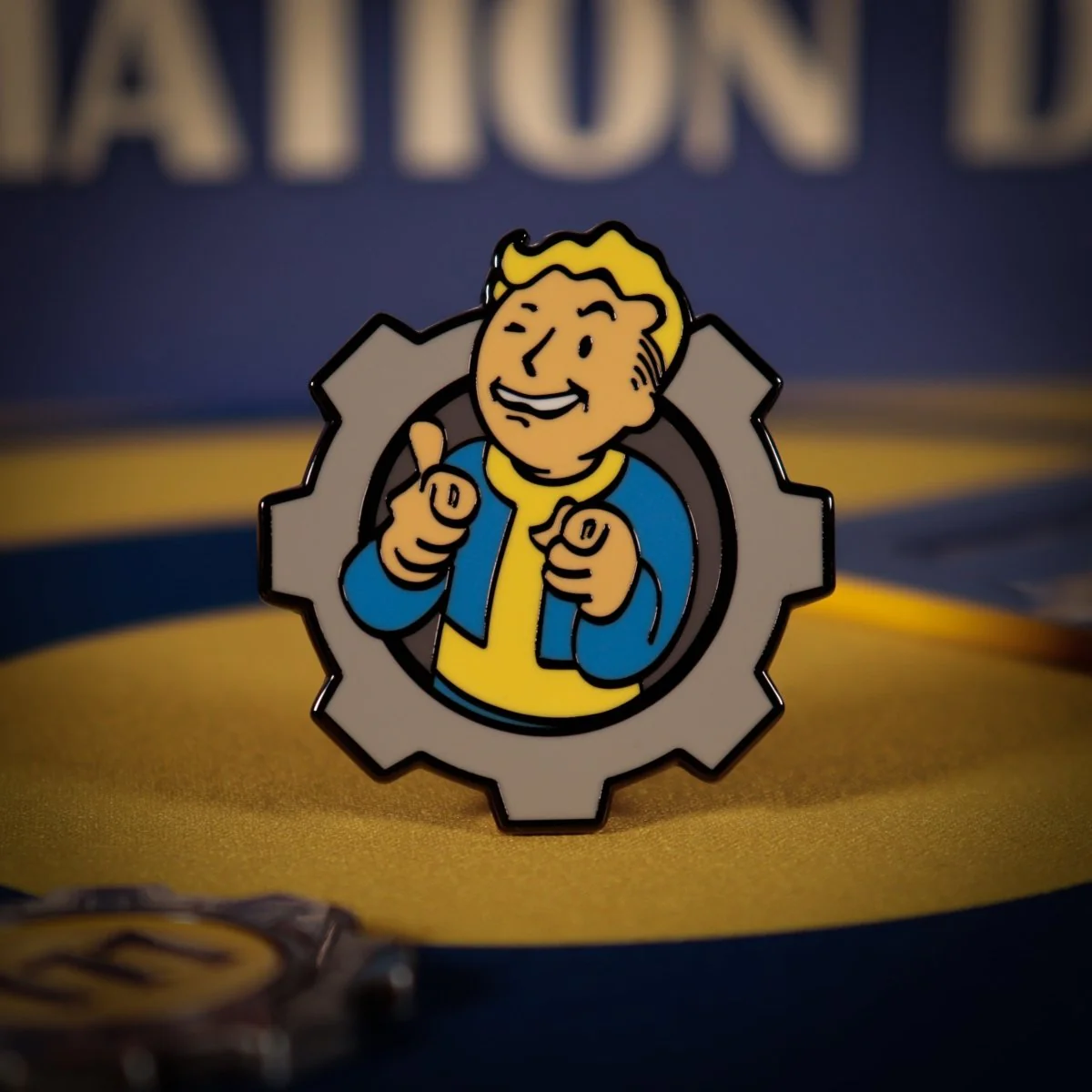 Fallout Limited Edition Charisma Boy Pin Badge - Image 3