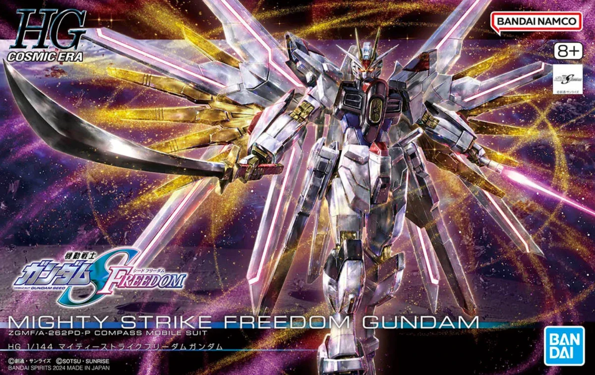 Bandai - High Grade Mighty Strike Freedom Gundam 1/144