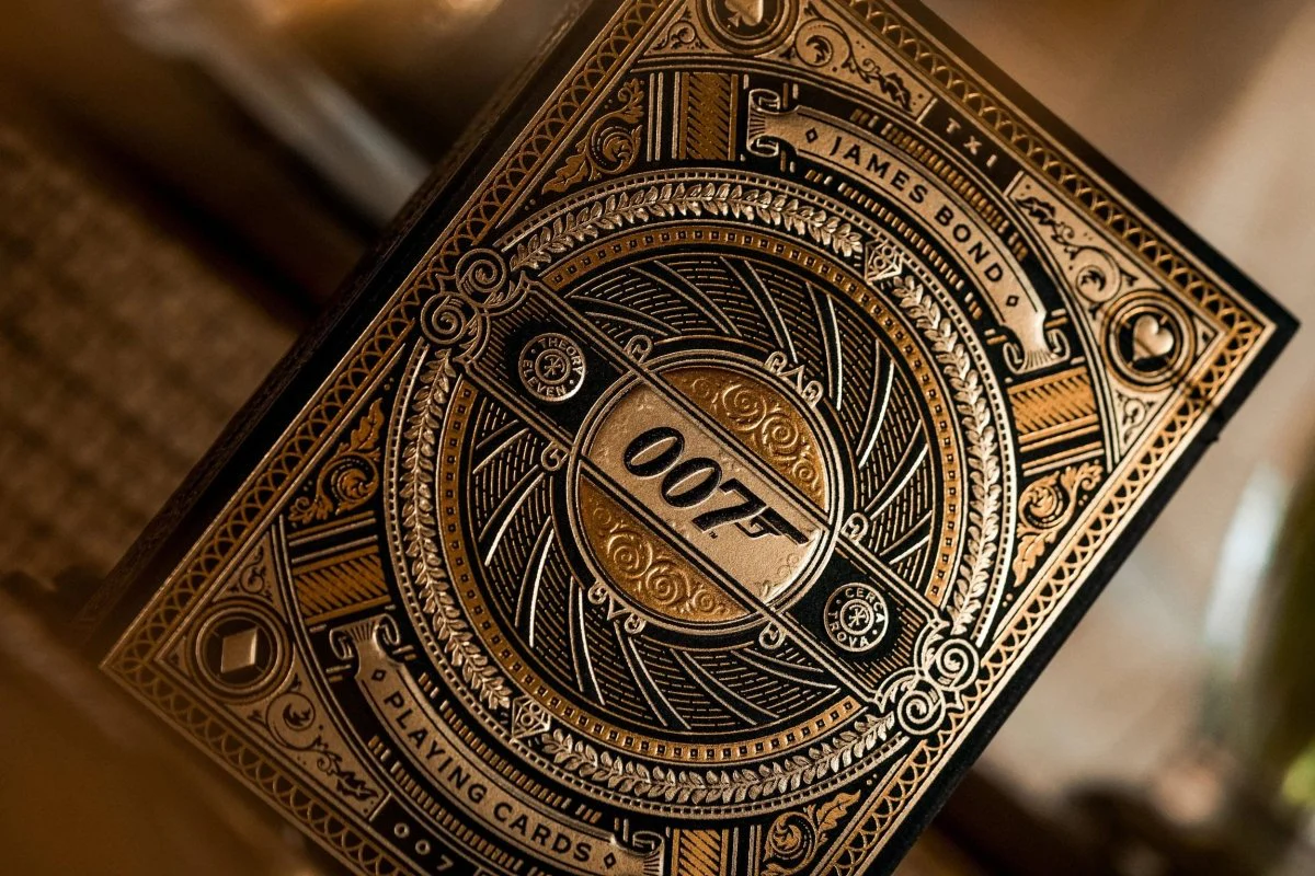 Theory 11 - James Bond 007 Playing Cards - Image 8