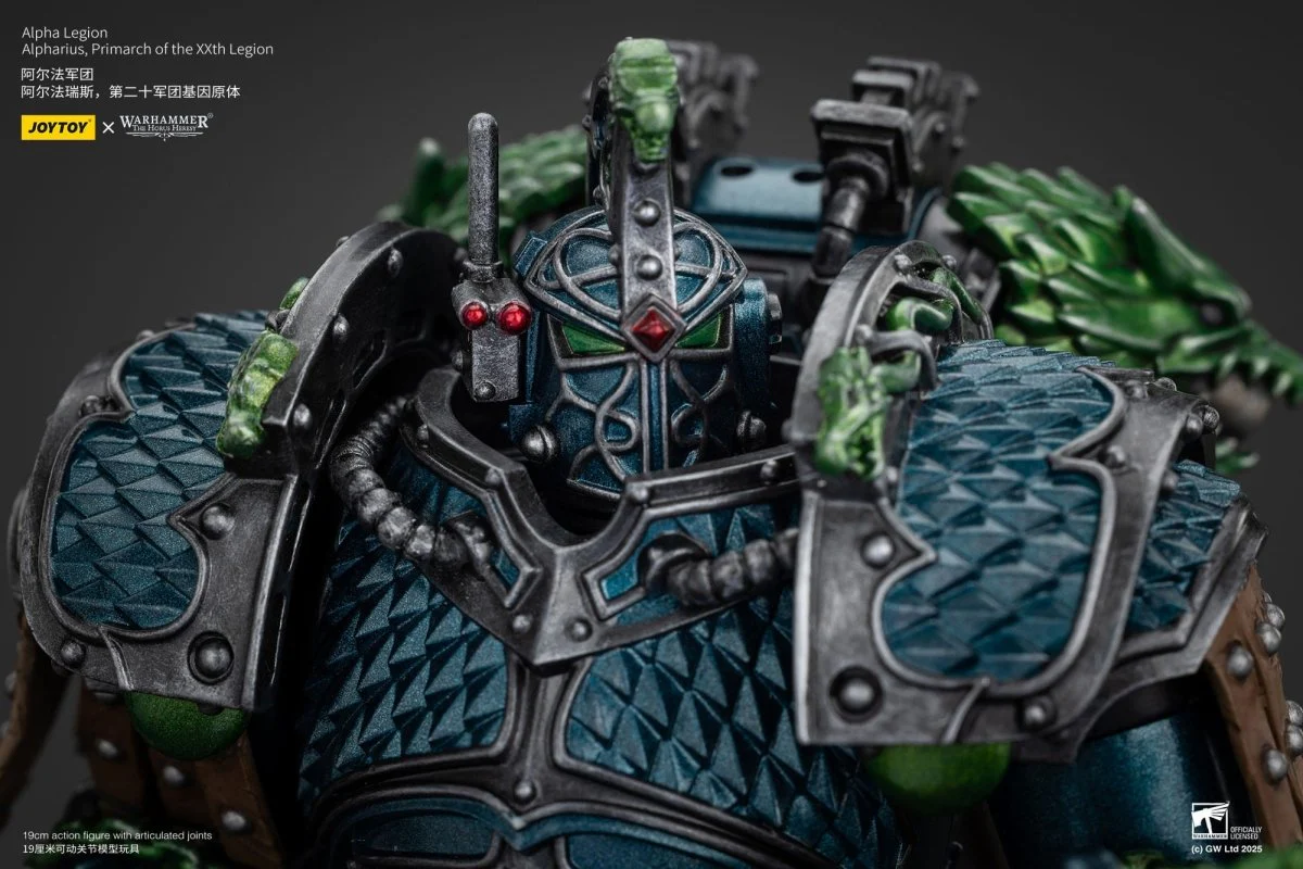 Joy Toy Warhammer The Horus Heresy: Primarch Alpharius 25cm - Image 12