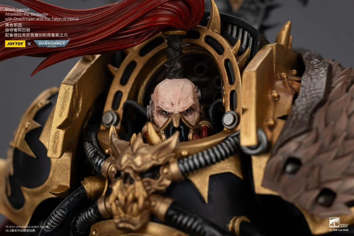 Joy Toy Warhammer 40k: Black Legion Abaddon the Despoiler with Drach'nyen and the Talo 16cm - Image 8