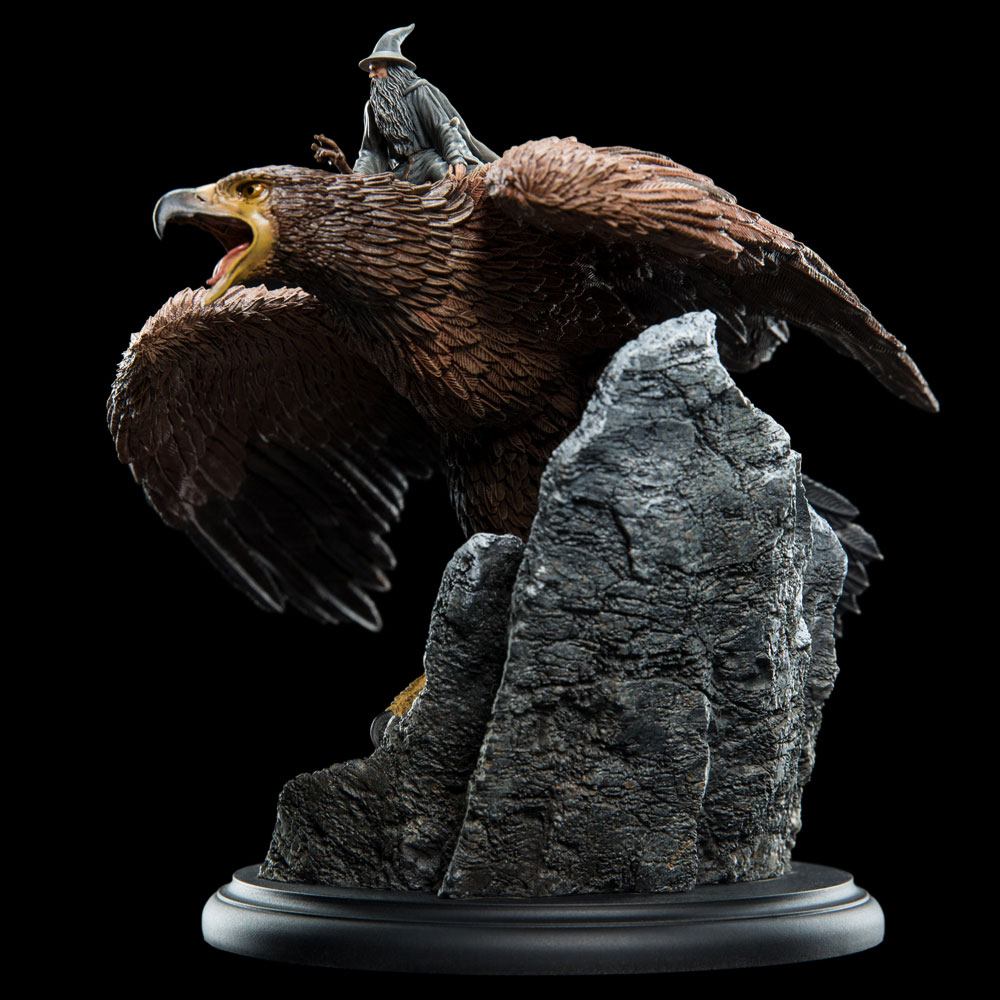 Lord of the Rings Statue Gandalf on Gwaihir 15cm ETA 28 Days - Image 9