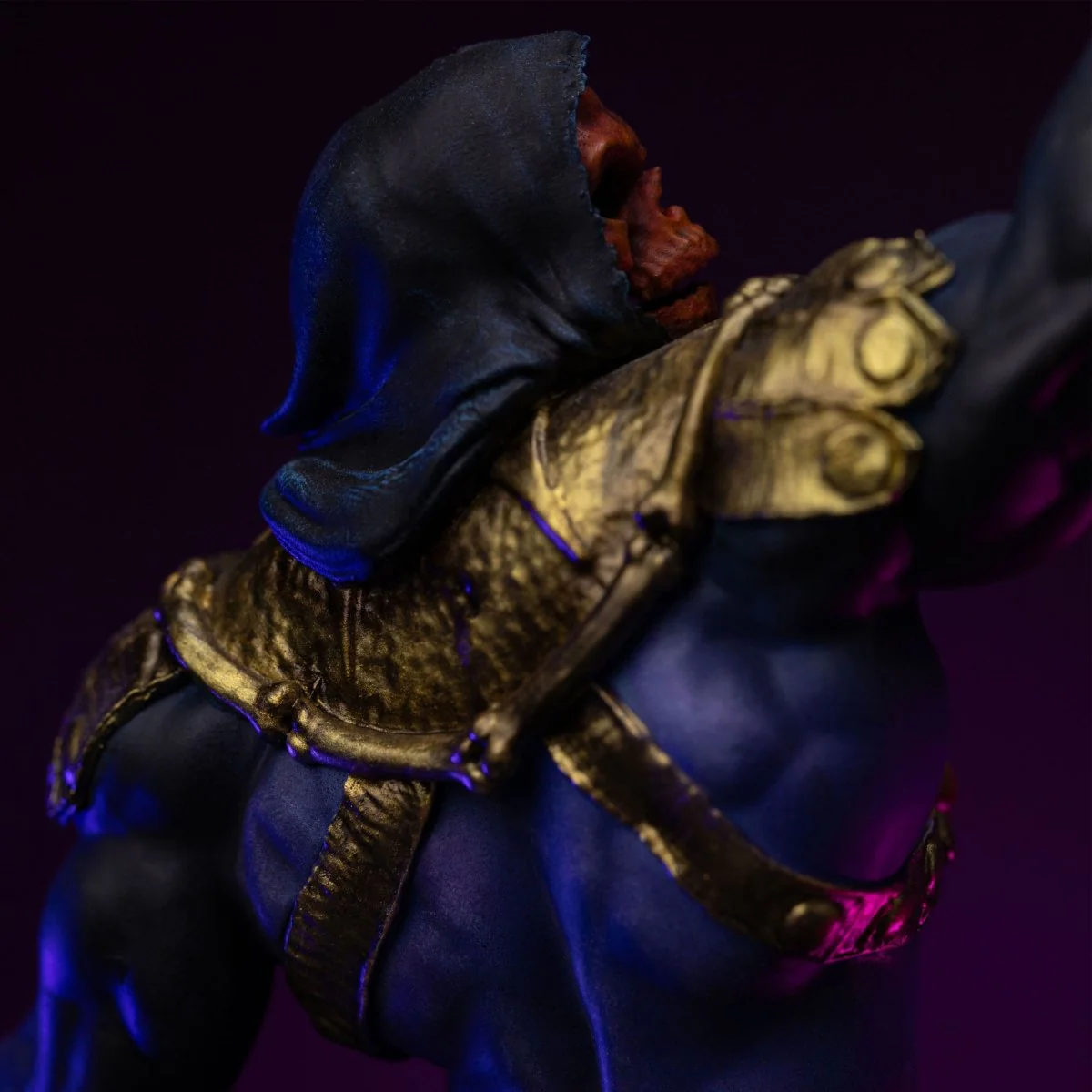 Masters of the Universe Skeletor Disco Ver. 28cm exclusive ETA 28 Days - Image 12