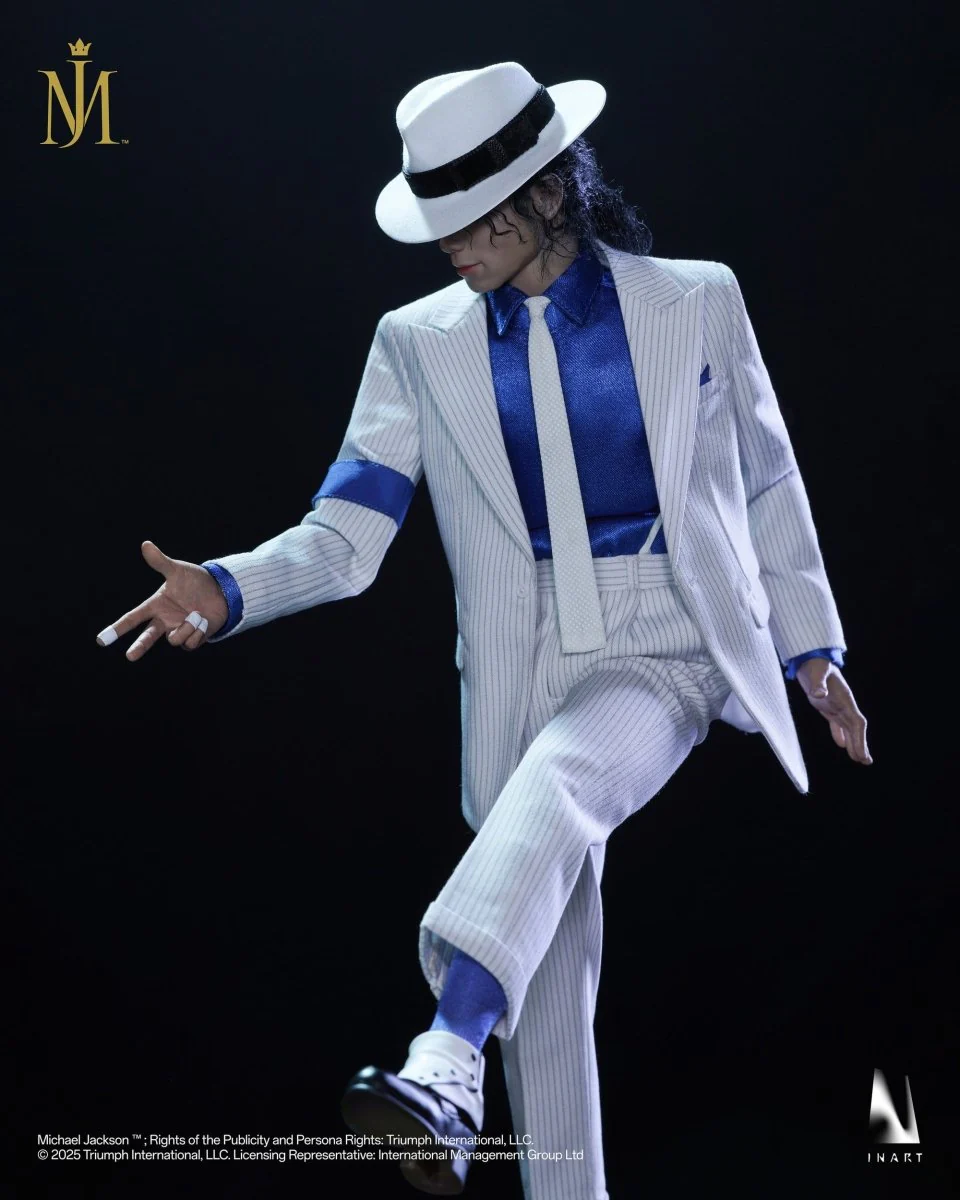 Michael Jackson 34cm Collector's Statue Pre-order — estimated arrival November 2026 - Image 10