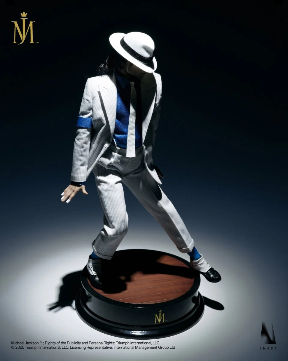 Michael Jackson 34cm Collector's Statue Pre-order — estimated arrival November 2026 - Image 2
