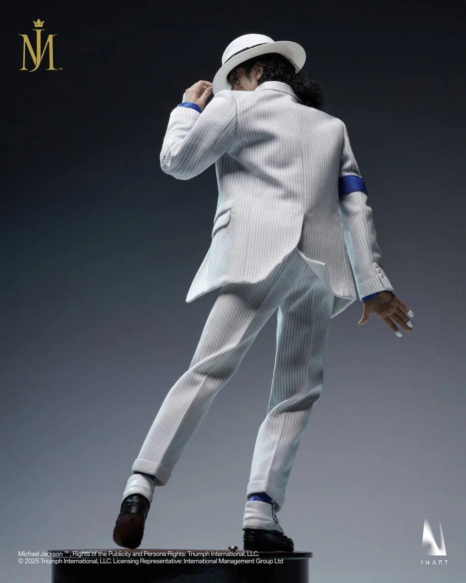 Michael Jackson 34cm Collector's Statue Pre-order — estimated arrival November 2026 - Image 7