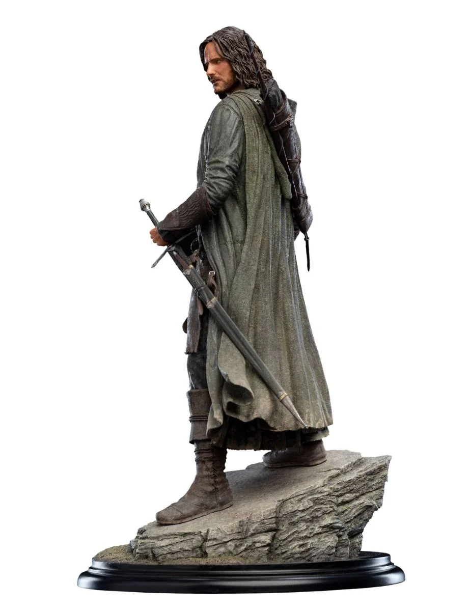 The Lord of the Rings Aragorn, Hunter of the Plains Classic Series 32cm ETA 28 Days - Image 2
