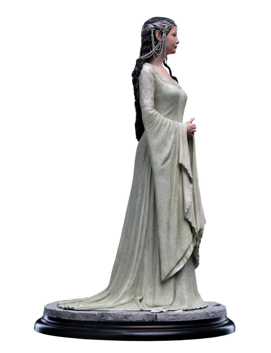 The Lord of the Rings Statue Coronation Arwen Classic Series 32cm ETA Oct 2026 - Image 2