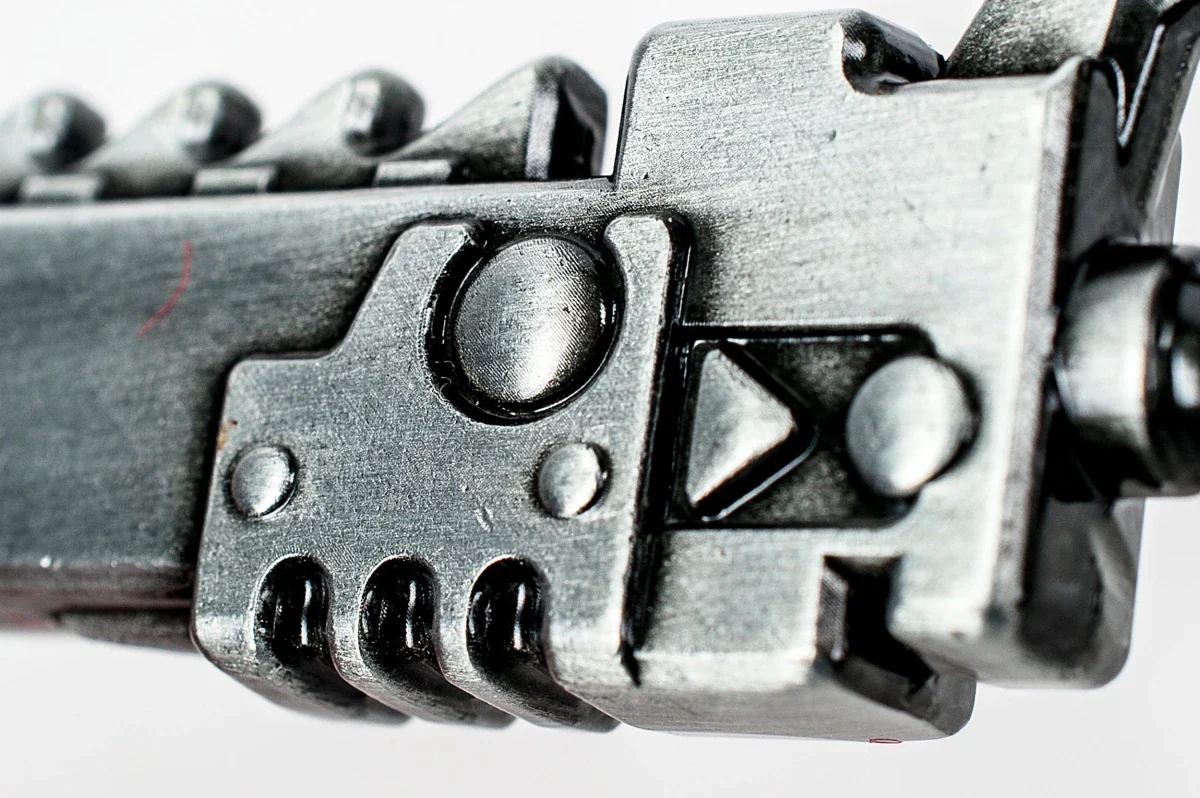 Warhammer 40,000: Adeptus Astartes Chainsword Bottle Opener - Image 7