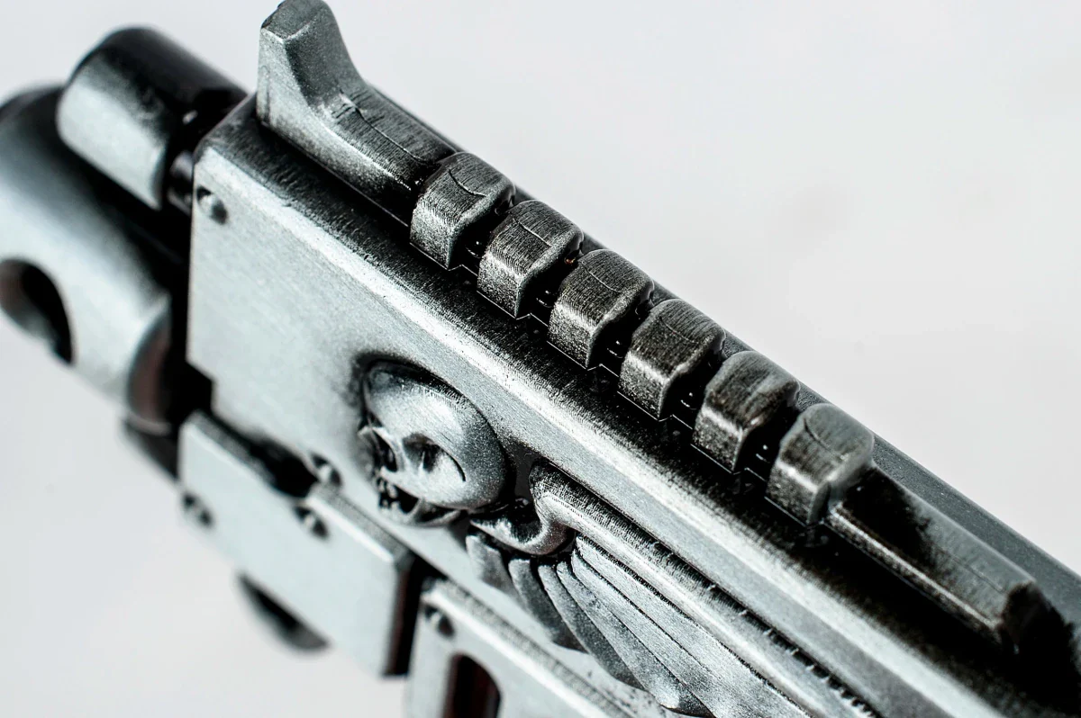 Warhammer 40,000: Bolt Rifle Bottle Opener - Image 3