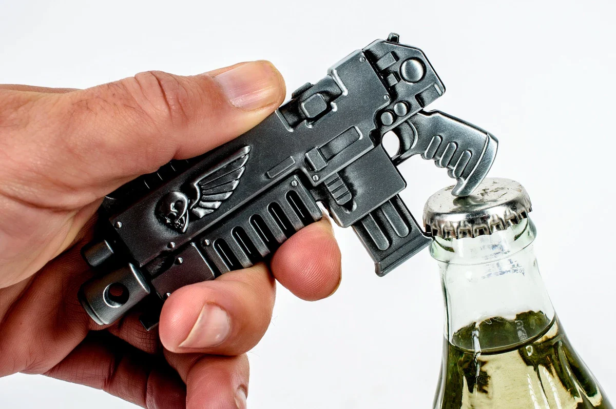 Warhammer 40,000: Bolt Rifle Bottle Opener - Image 7