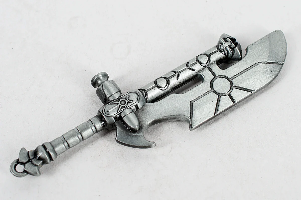 Warhammer 40,000: Necron Hyperphase Sword Bottle Opener - Image 2