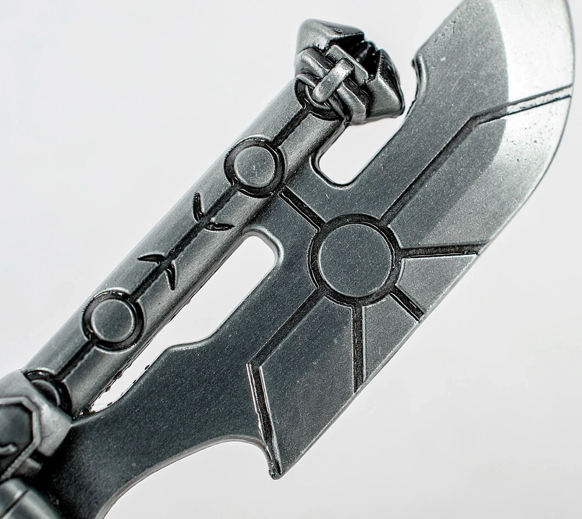 Warhammer 40,000: Necron Hyperphase Sword Bottle Opener - Image 4