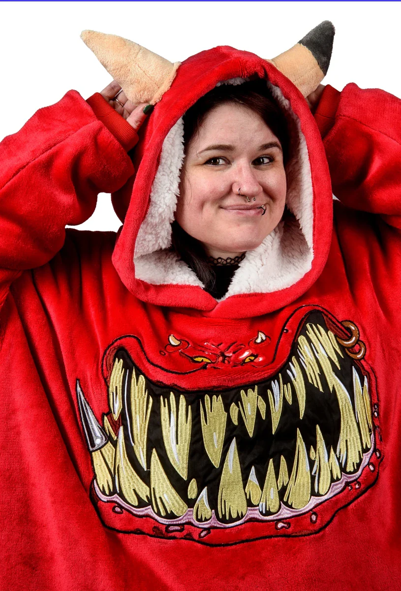 Warhammer 40,000: Red Squig Hooded Blanket - Image 11