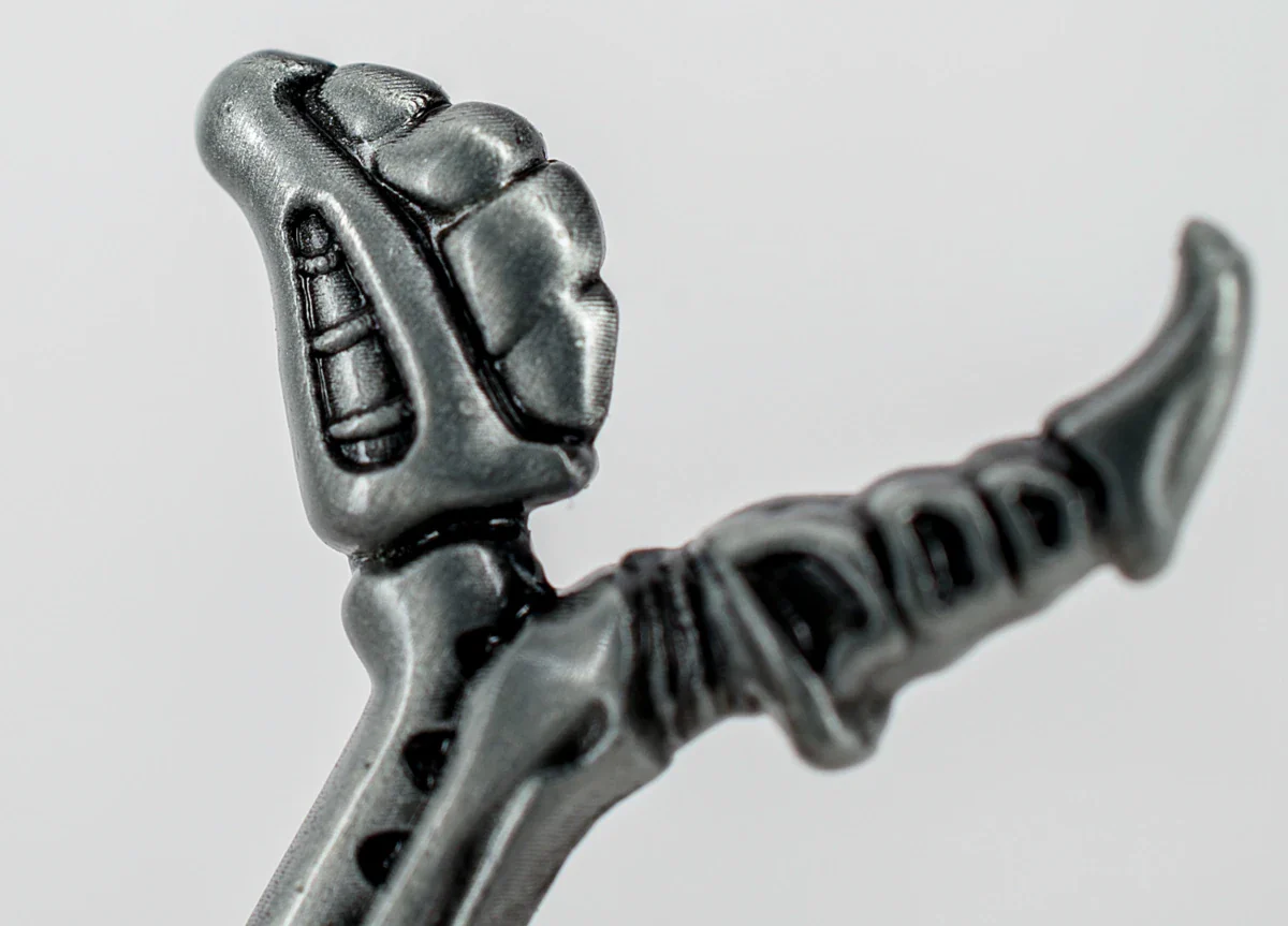 Warhammer 40,000: Tyranids Bonesword Bottle Opener - Image 11