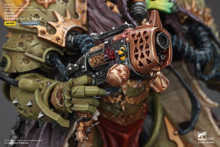 Joy Toy Warhammer 40k: Mortarion Daemon Primarch of Nurgle with Ancient weapons The Lantern and Silence 21cm - Image 8