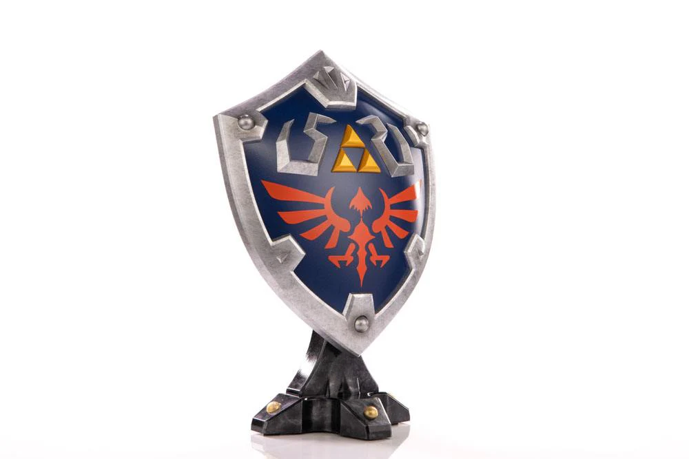 Zelda Breath of the Wild Statue Hylian Shield Standard Edition 29cm - Image 2